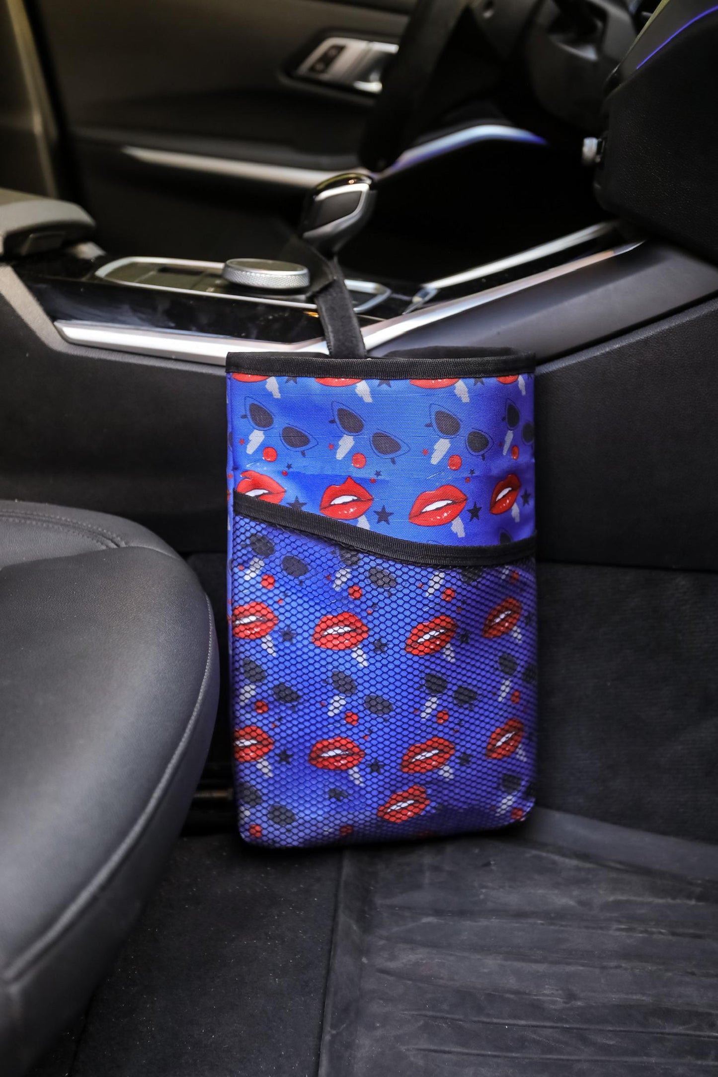 Blue Fun Kisses Storage Car Bag