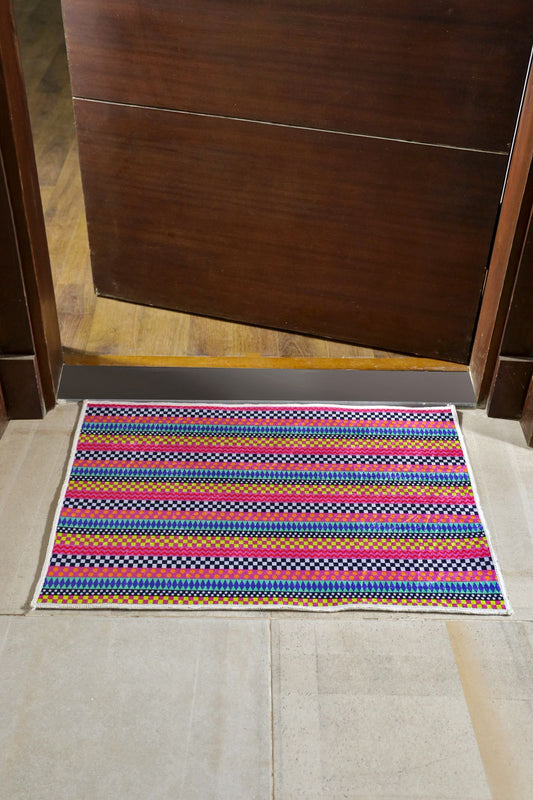 Vibrant Weave Pink Mat