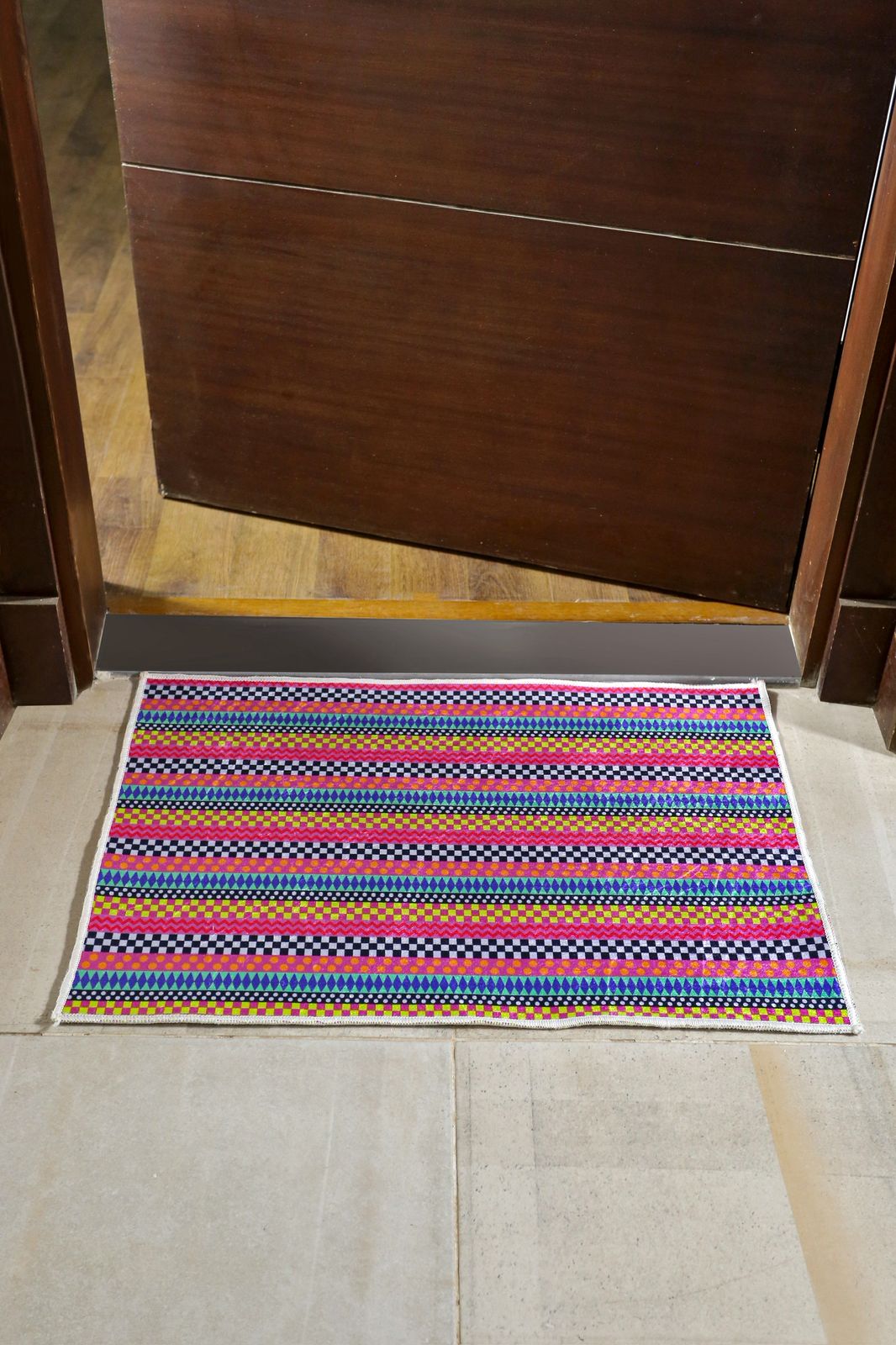 Vibrant Weave Pink Mat