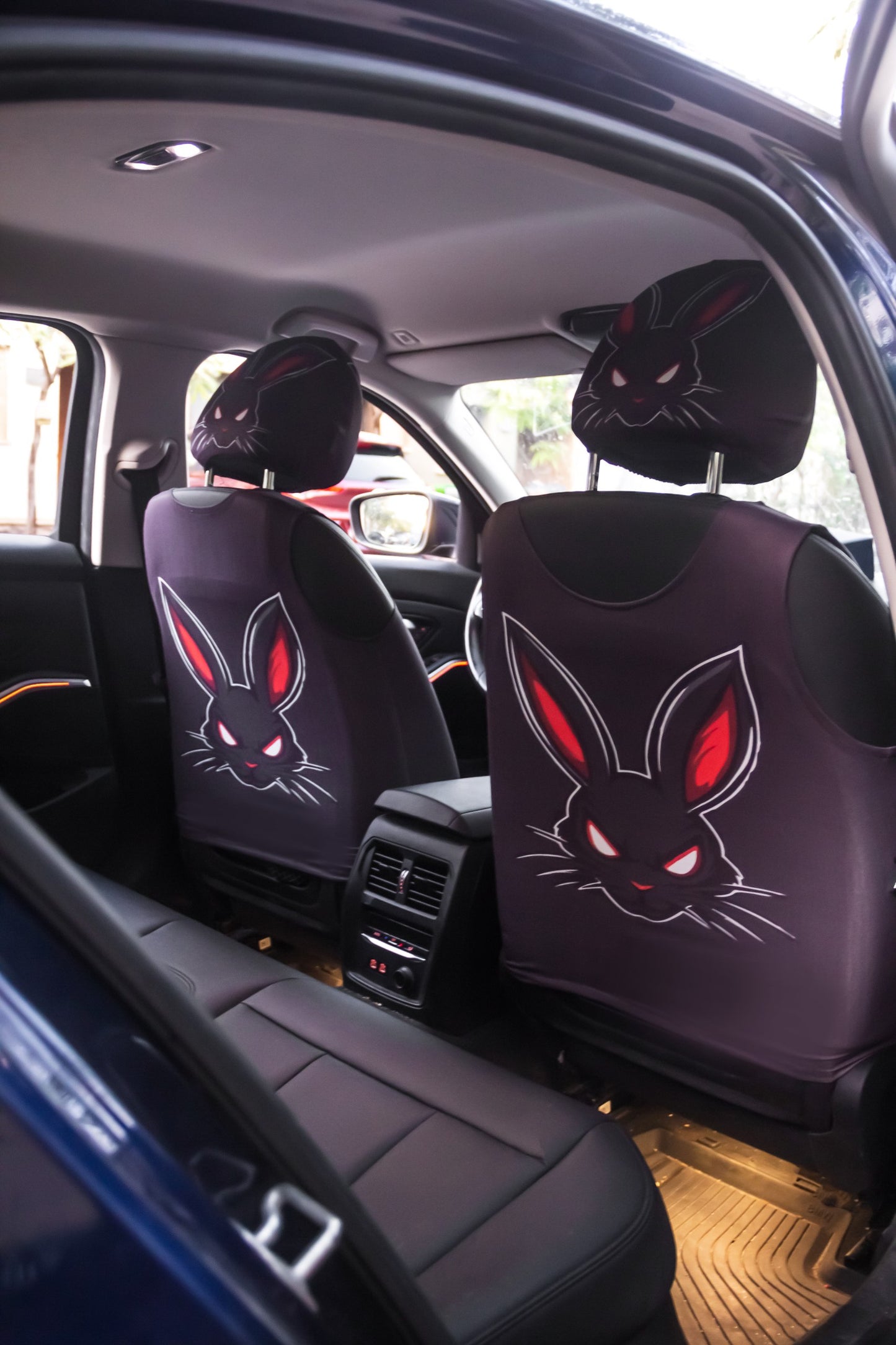 Dark Rabbit – Car Seat Set